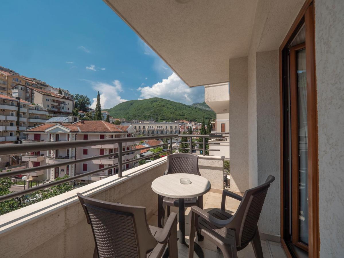 Apartment Butua Budva