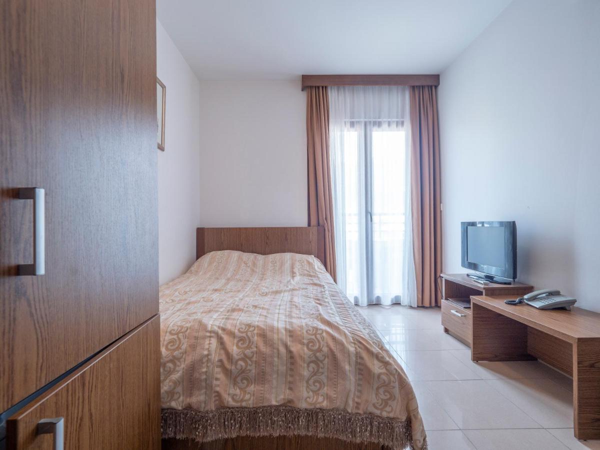 Apartment Butua Budva
