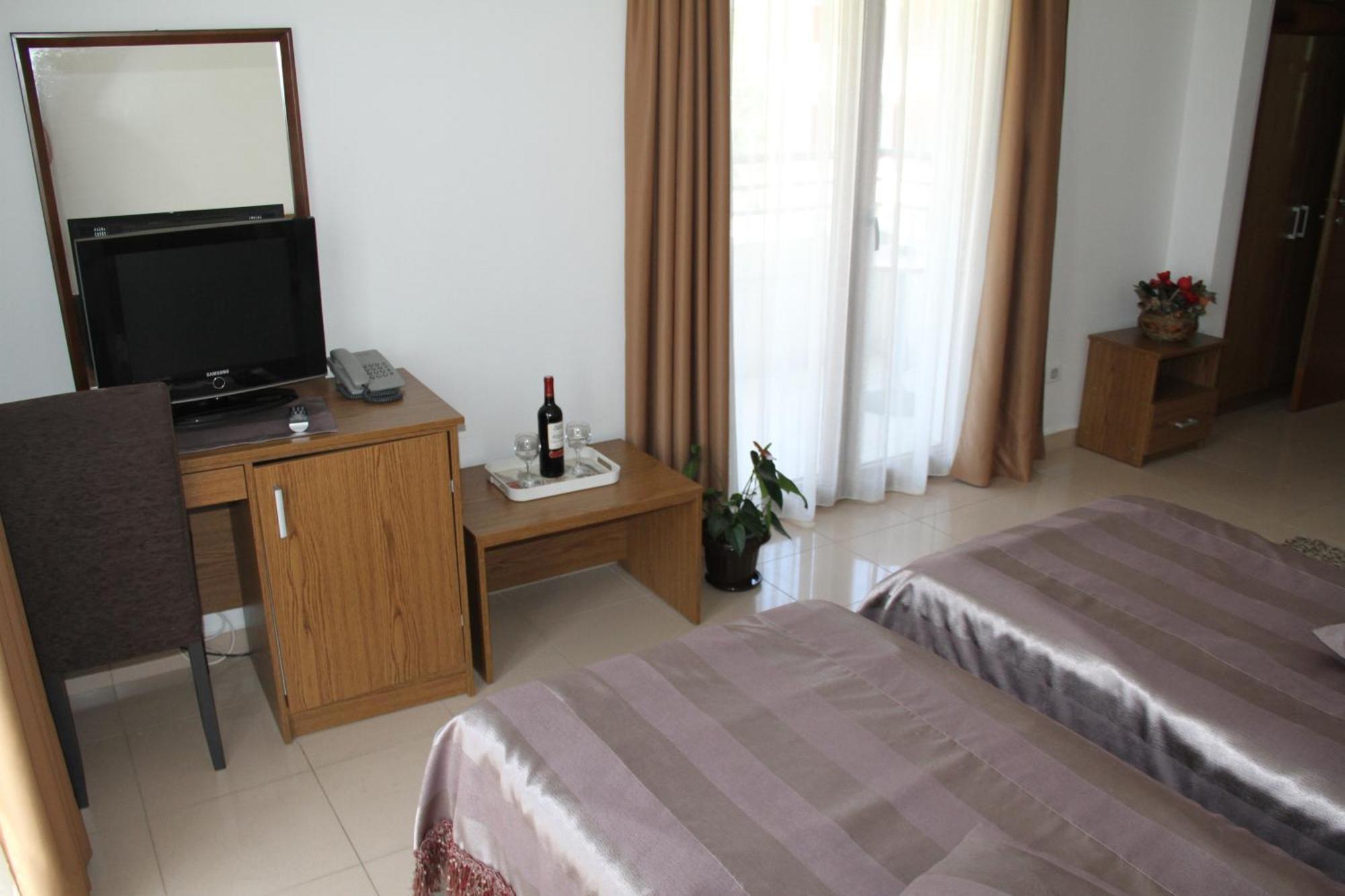 Apartment Butua