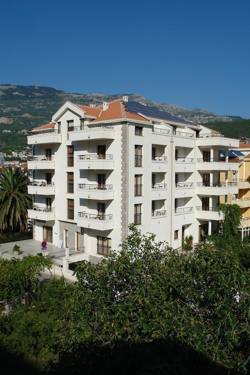 Apartment Butua *
