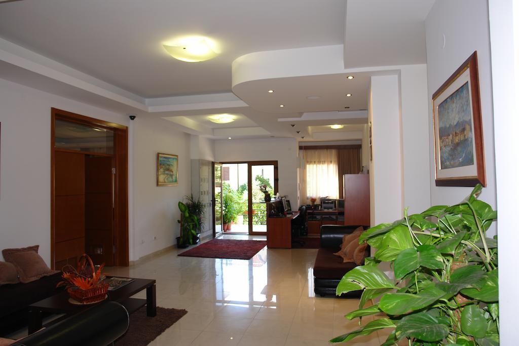 Apartment Butua *